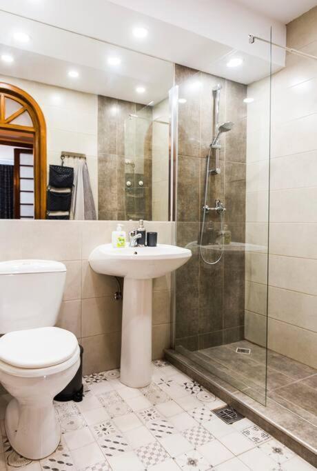 Classy Apartment Unirii Square بوخارست المظهر الخارجي الصورة